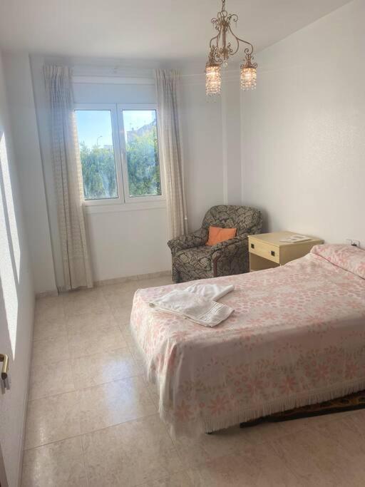 Adra Apartment 2Nd Line To Sea المظهر الخارجي الصورة
